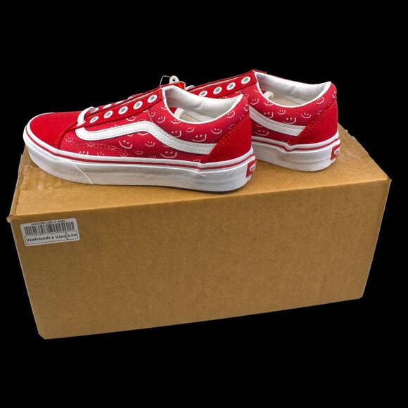 Vans Old Skool Customs - "Gift Goat" By Isaac 'Drift' Wright x Gary Vee - Picture 7 of 9